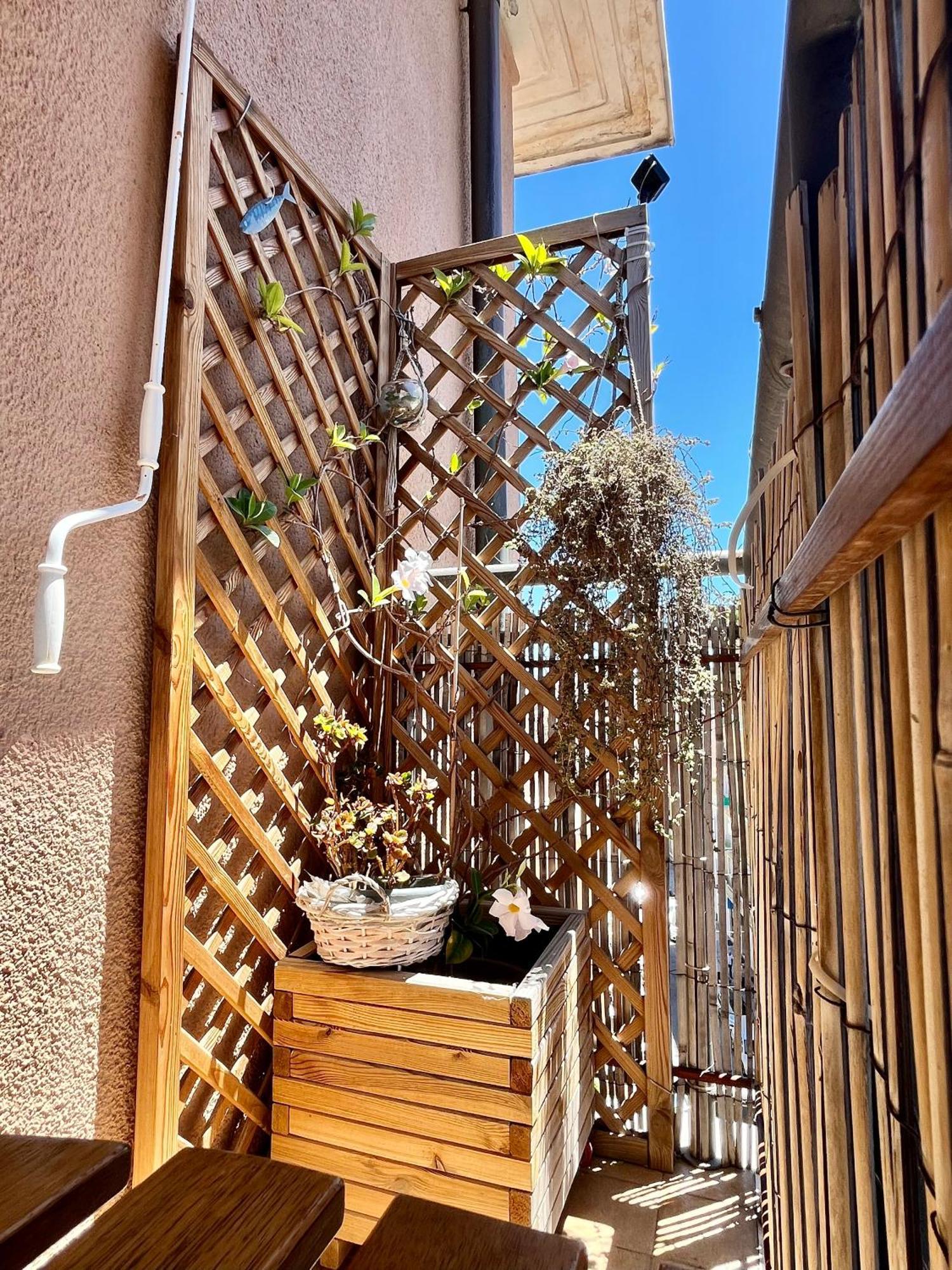 קליארי Tigelliotre Bed And Breakfast מראה חיצוני תמונה